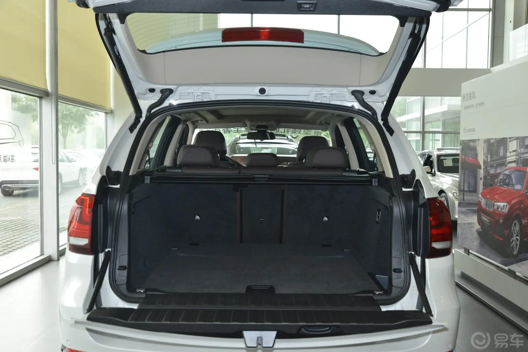 宝马X5(进口)xDrive35i 豪华型空间