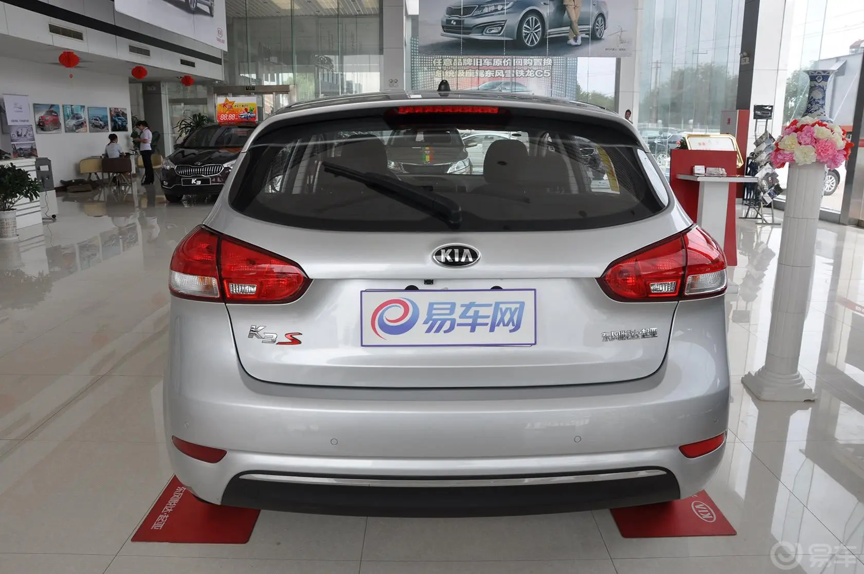 起亚K3S1.6L 手动 GLS正后水平