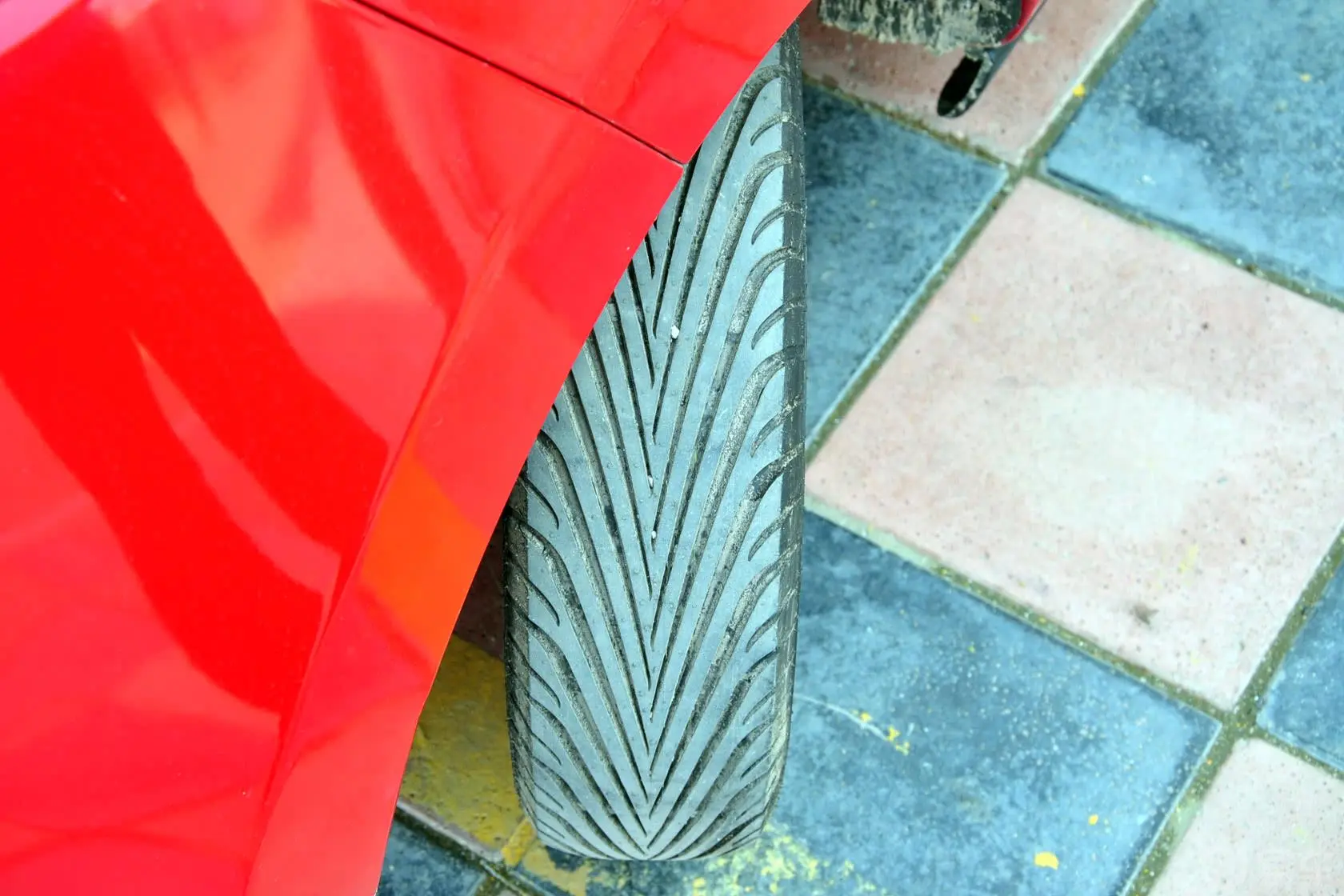 知豆标准型轮胎花纹