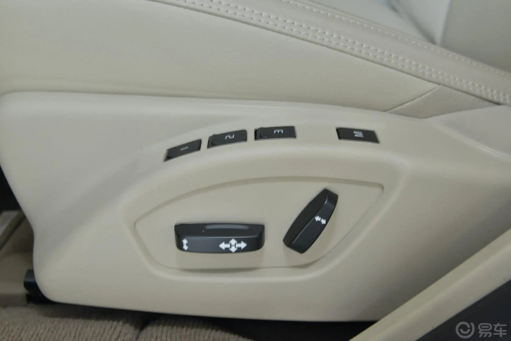 沃尔沃S602.0T 手自一体 T5 智越版座椅调节键