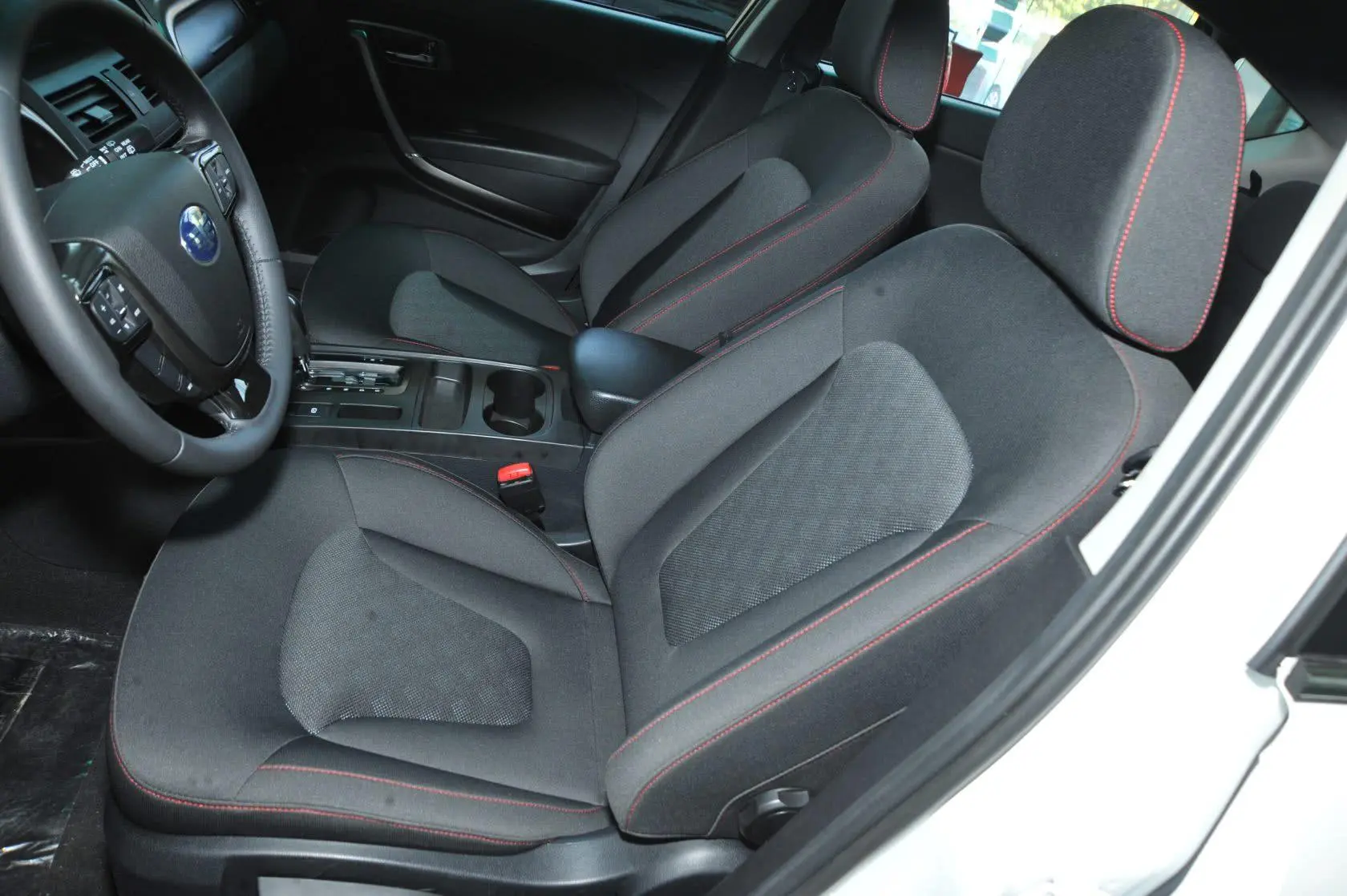 奔腾X802.0L 自动 舒适 周年纪念型驾驶员座椅