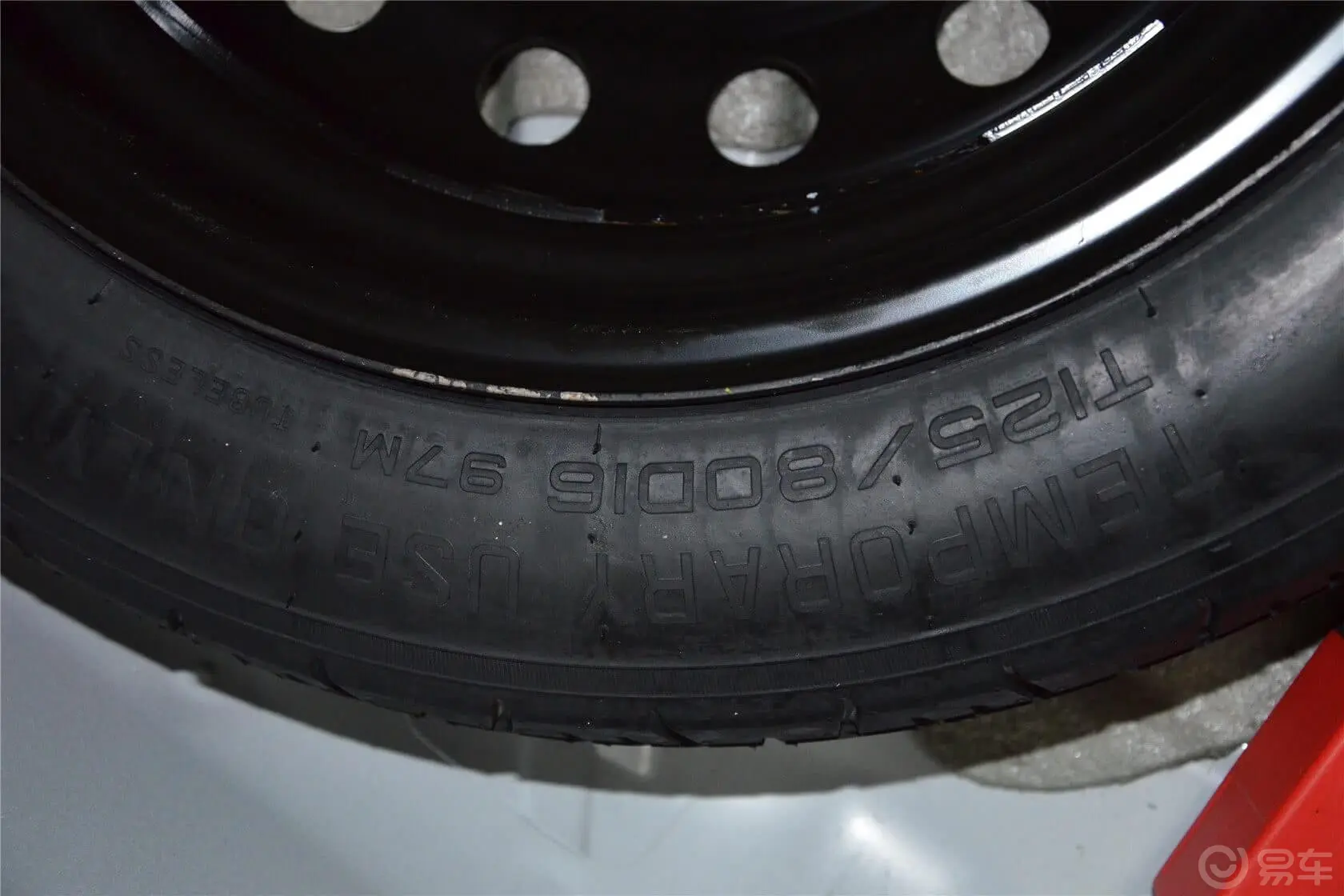 索纳塔2.4L 自动 GLX 豪华版 国五备胎规格