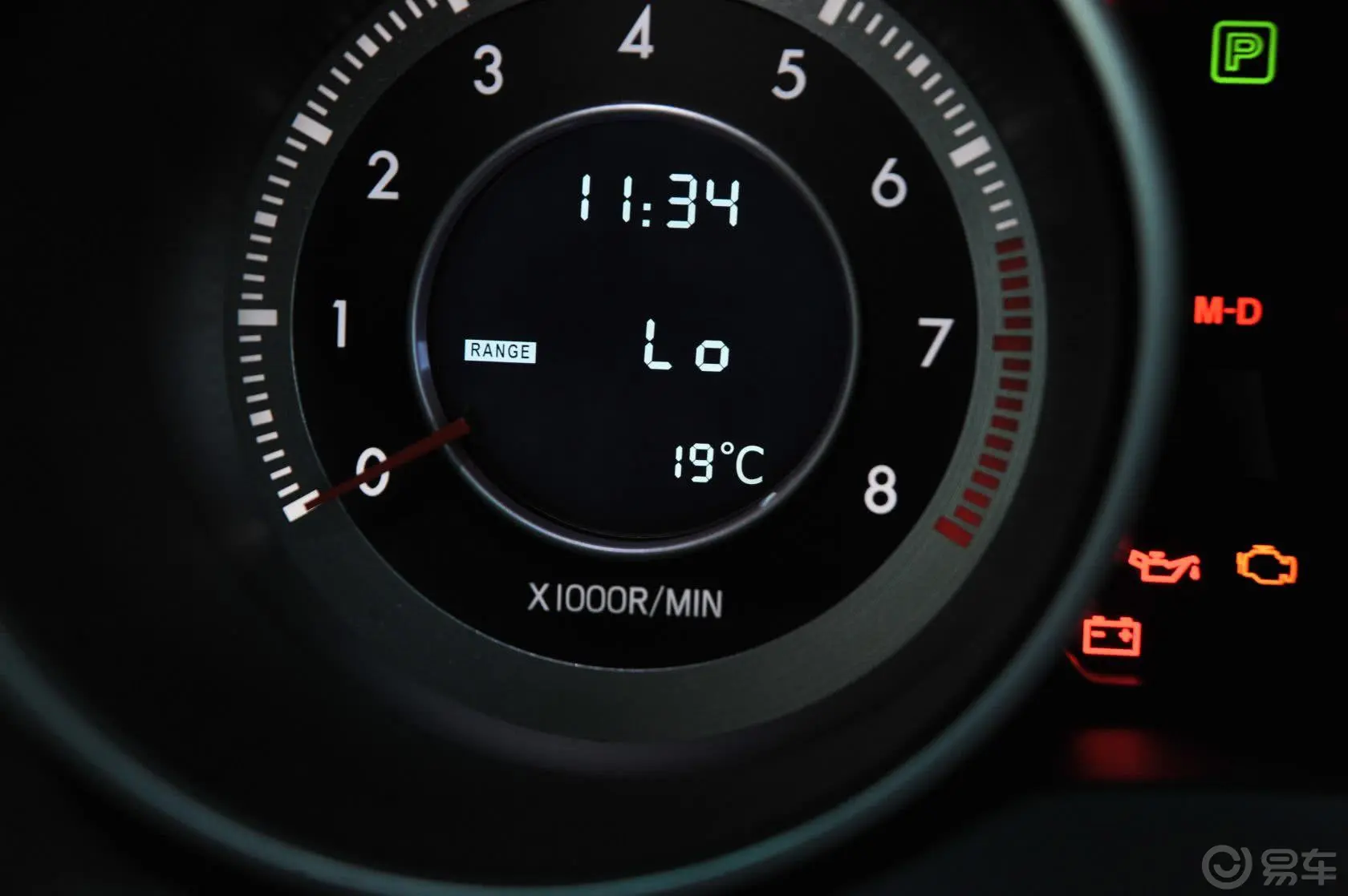 奔腾X802.0L 自动 舒适 周年纪念型内饰