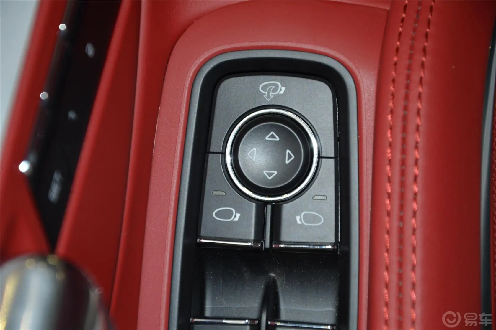保时捷911Carrera 4S Cabriolet 3.8L外后视镜控制键