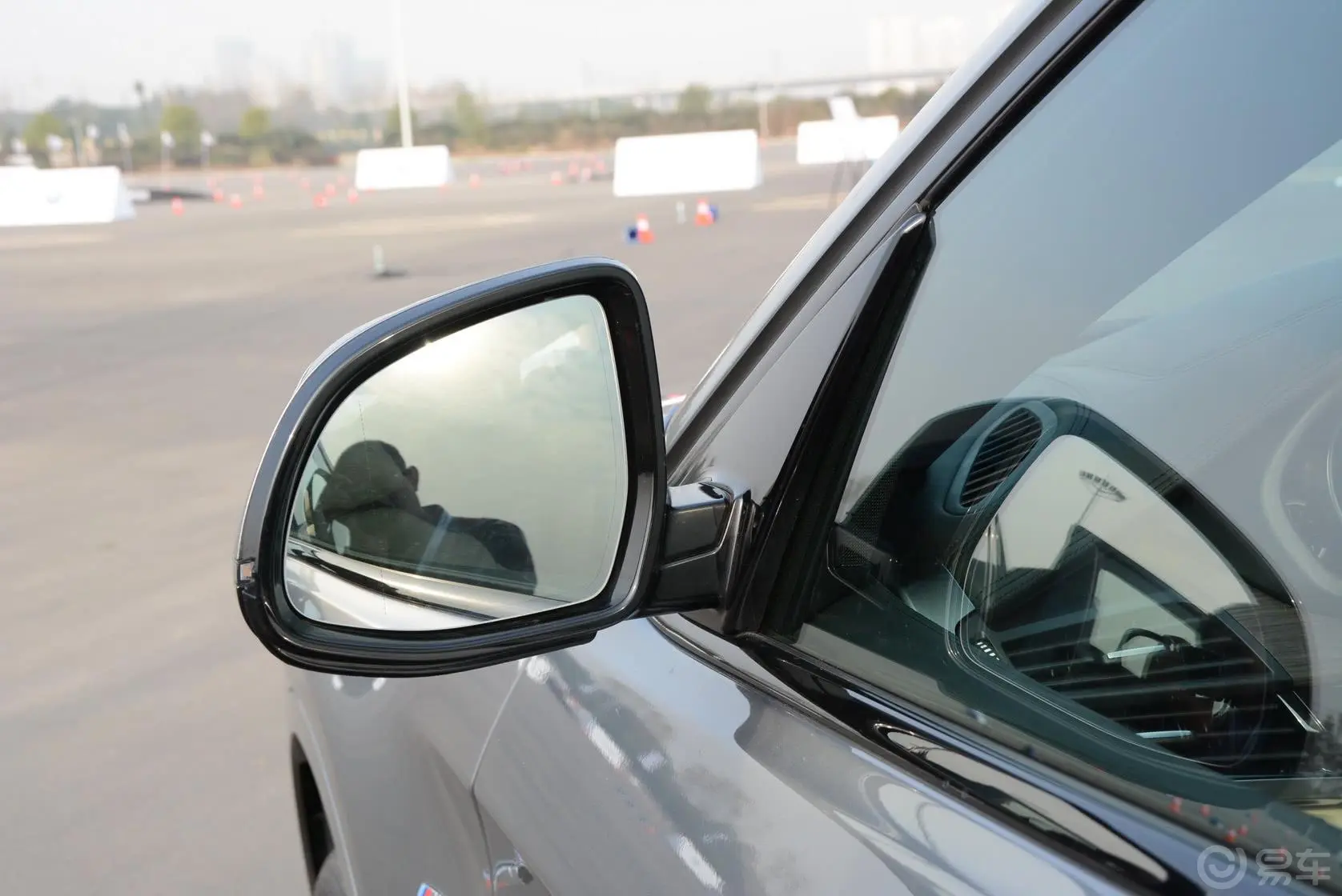 宝马X6xDrive50i M运动型后视镜镜面（后）