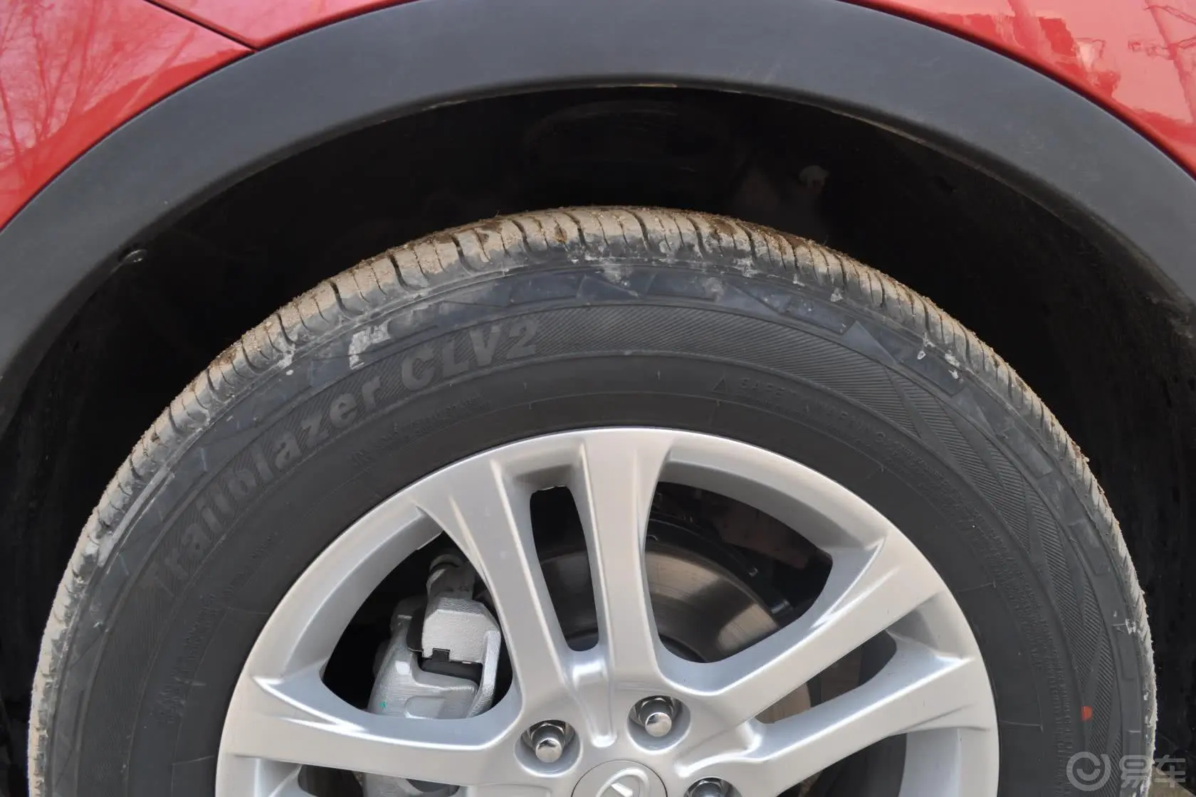 圣达菲1.5T 手动 两驱 豪华型 汽油轮胎规格