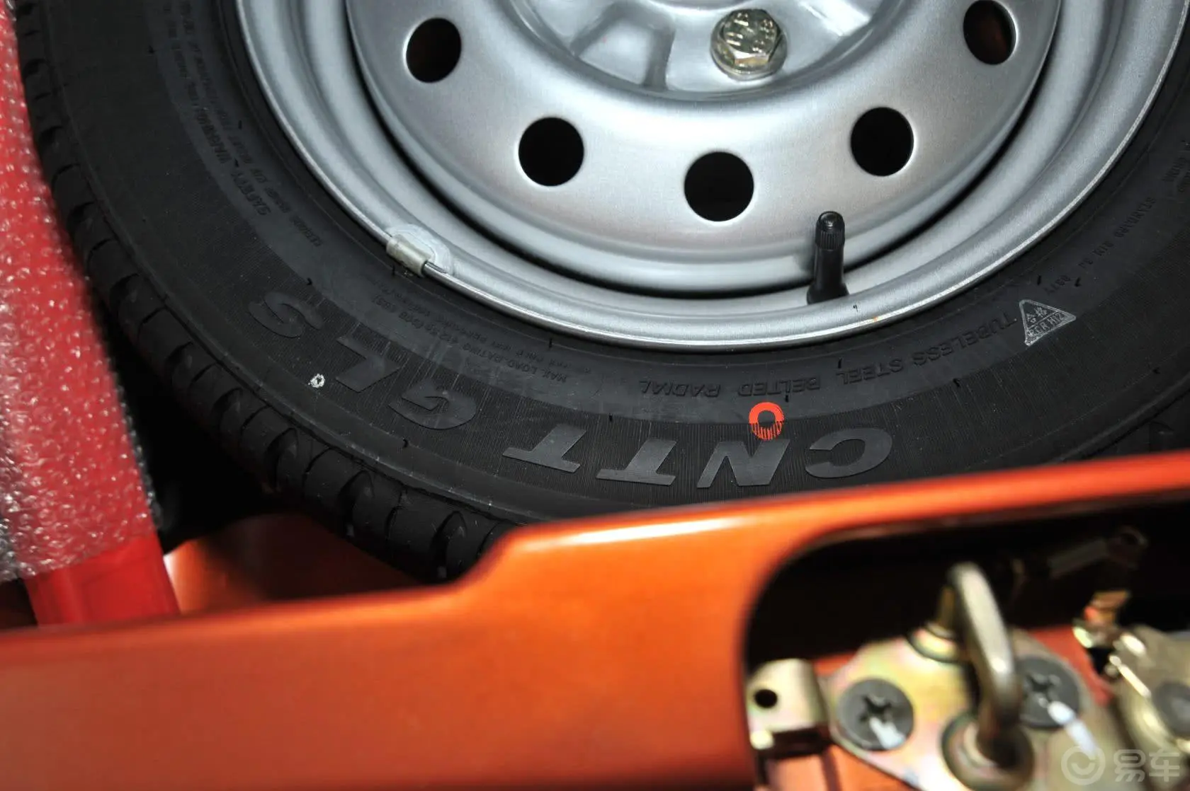 乐驰1.2L 手动 优越型备胎品牌