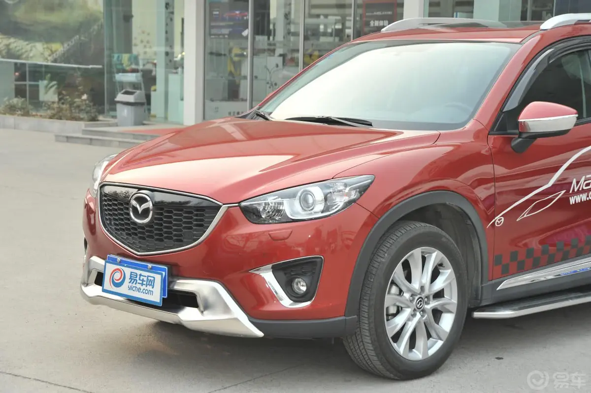 马自达CX-52.5L 自动 四驱 旗舰型车头局部