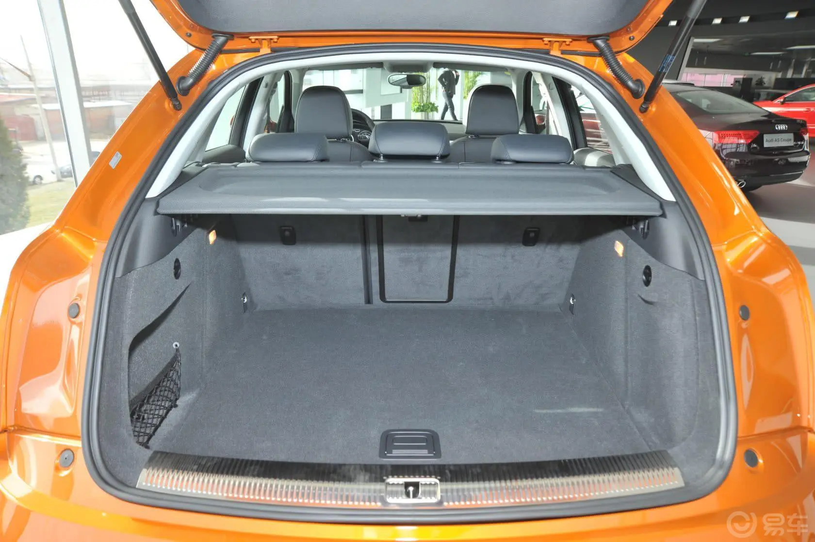奥迪Q3(进口)40 TFSI quattro 越野型行李箱空间