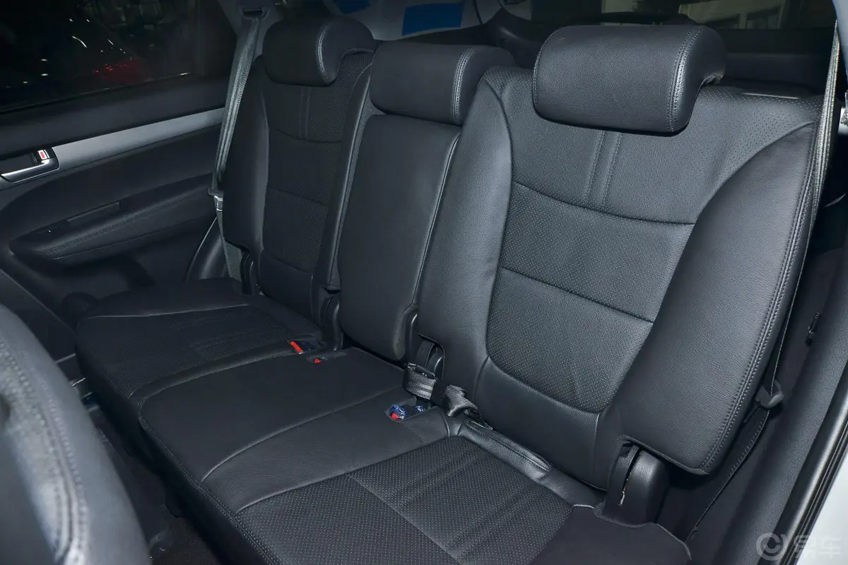 索兰托2.4L 汽油 豪华版 五座(GDI) 国五驾驶员座椅