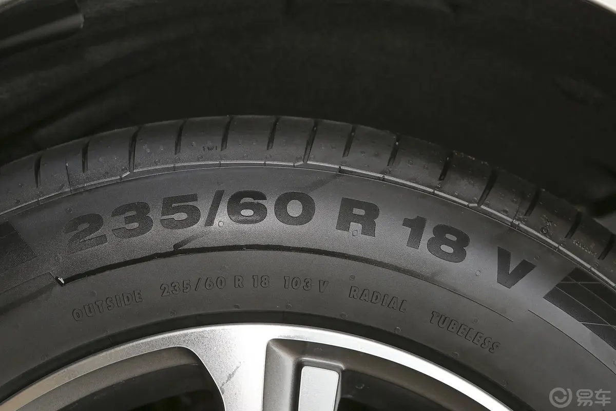沃尔沃XC60T5 AWD 智驭版轮胎规格