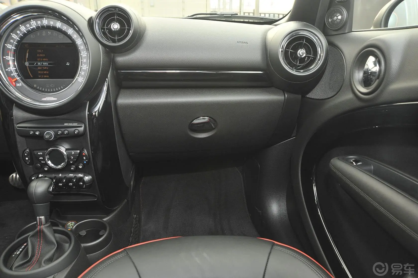 MINI JCW COUNTRYMAN1.6T JCW All 4内饰