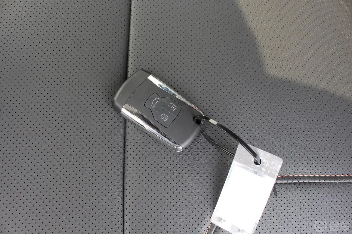 豪情SUV2.4L AT 两驱 尊享型钥匙