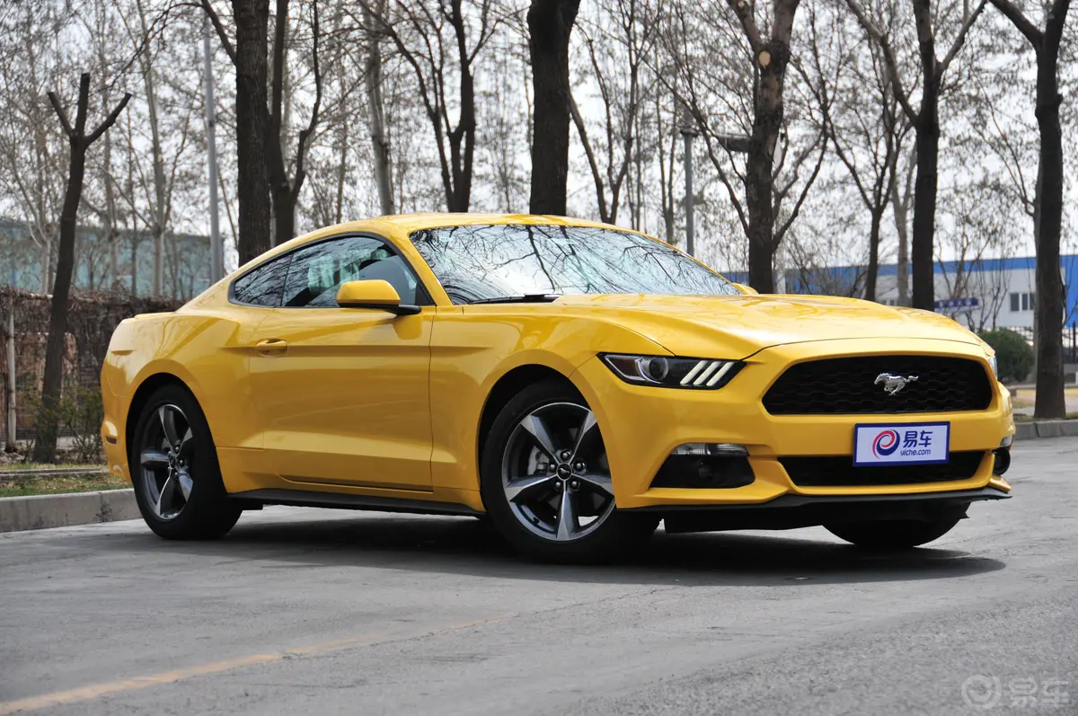 Mustang2.3L 手自一体 运动版 平行进口 美规侧前45度车头向右水平