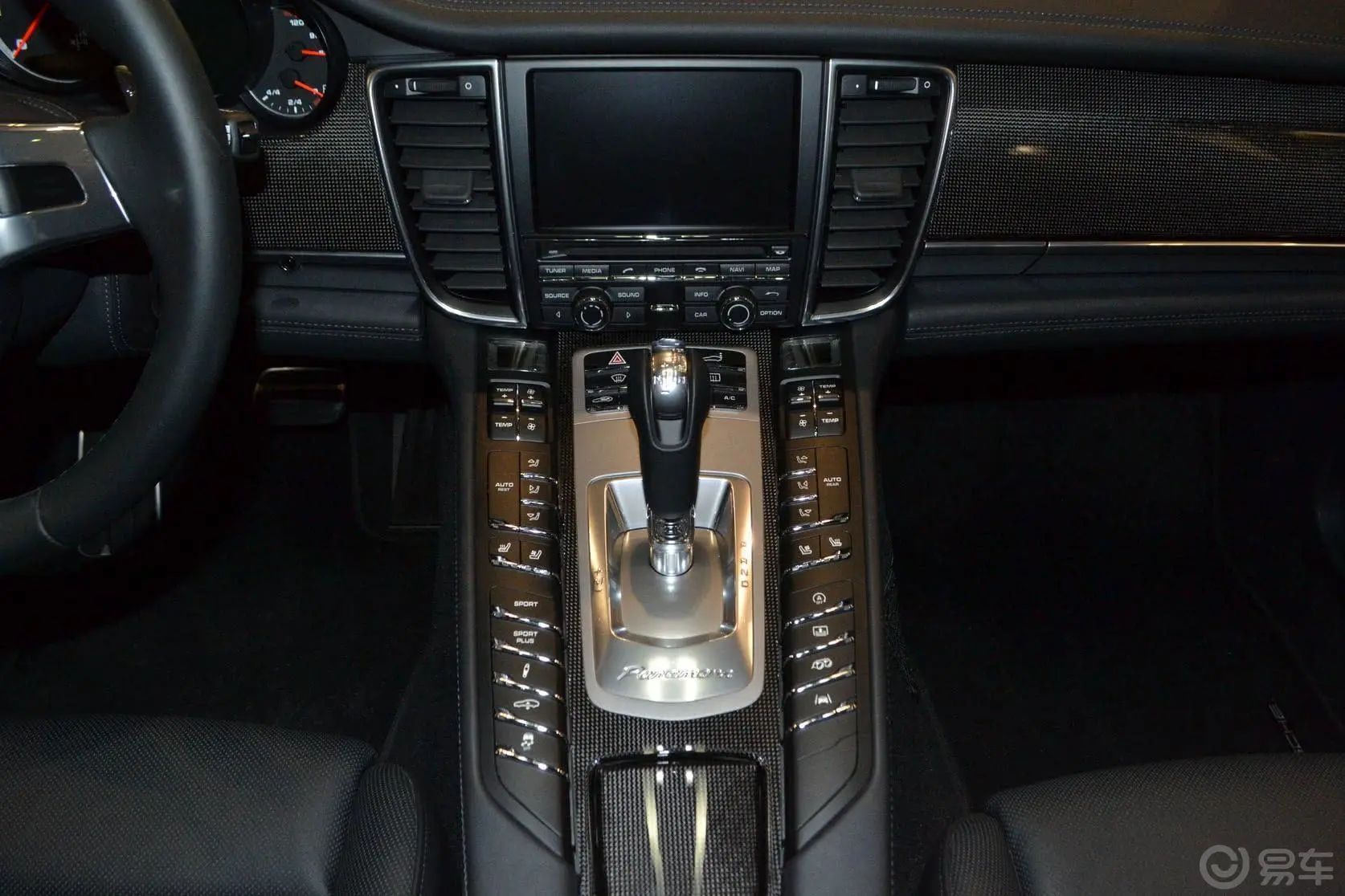 PanameraPanamera Turbo S Executive 4.8T中控台整体