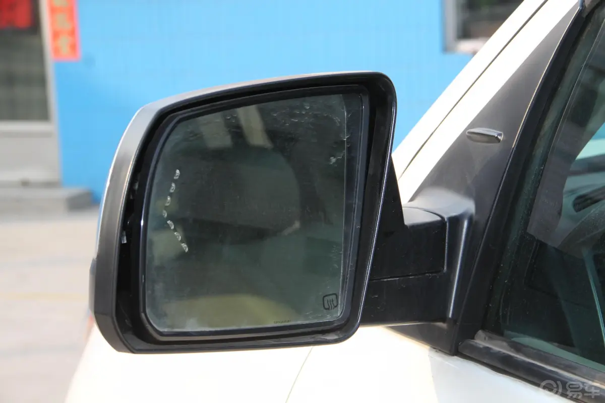 红杉5700中东 白金版 平行进口后视镜镜面（后）