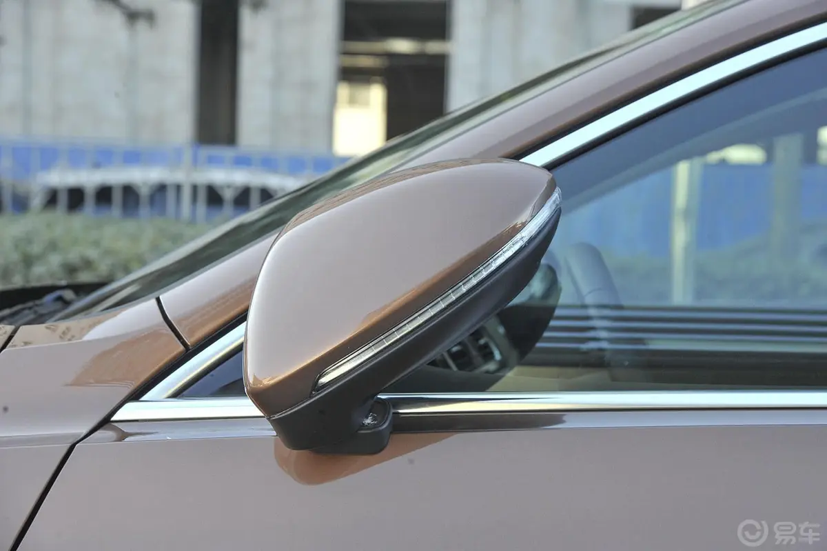 凌渡1.8T DSG 330TSI 豪华版外观