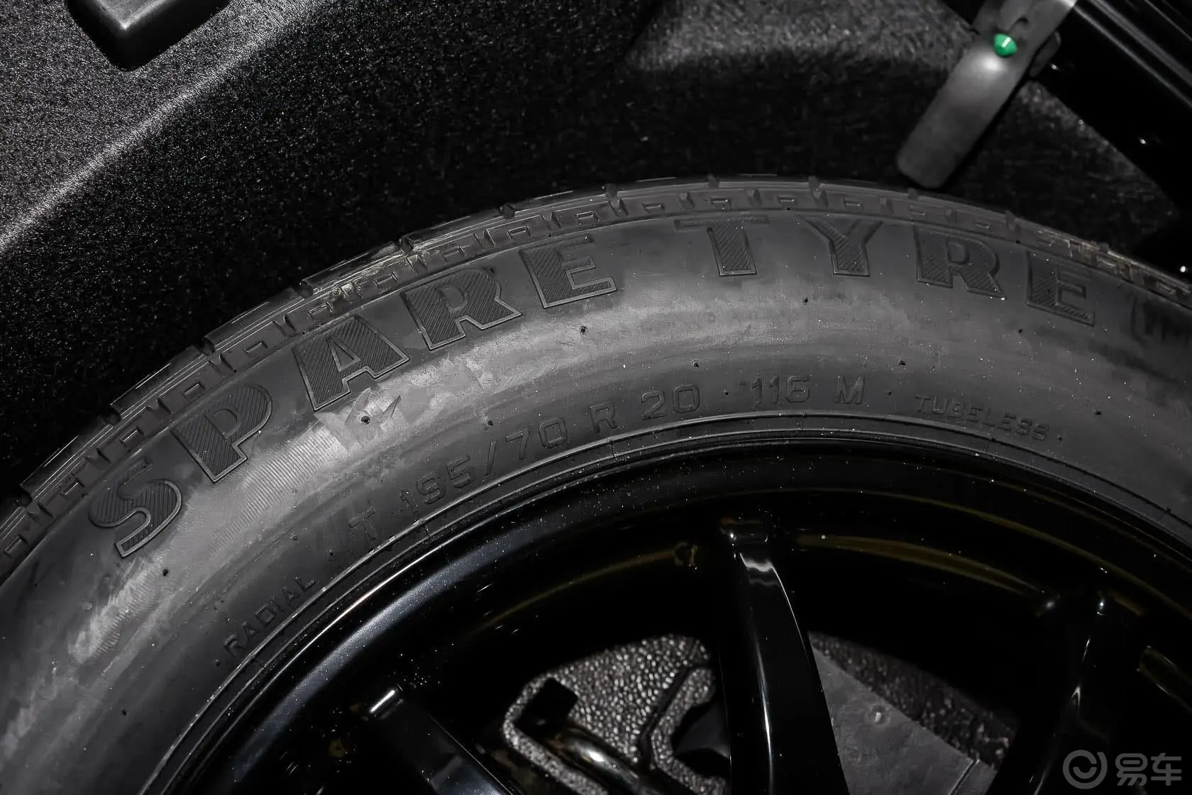 揽胜运动版3.0 V6 HSE 汽油 欧规型备胎品牌
