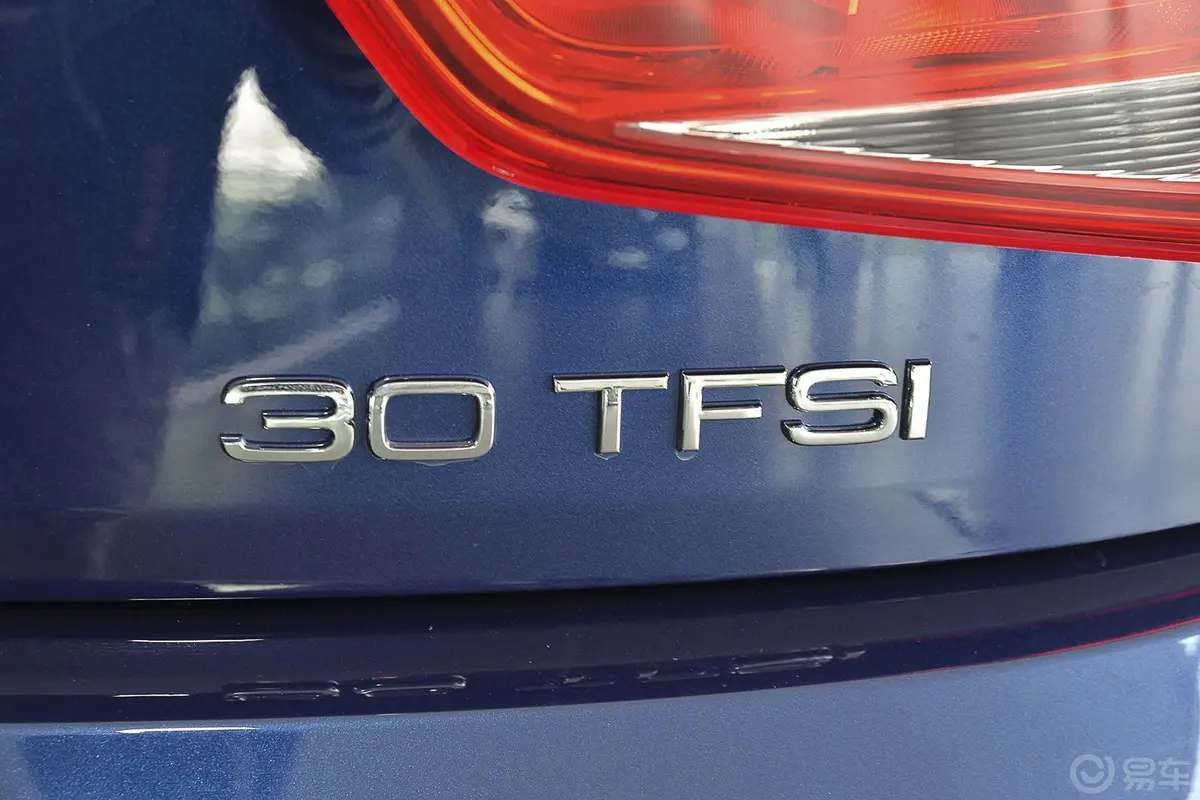 奥迪A1Sportback 30TFSI 时尚型尾标