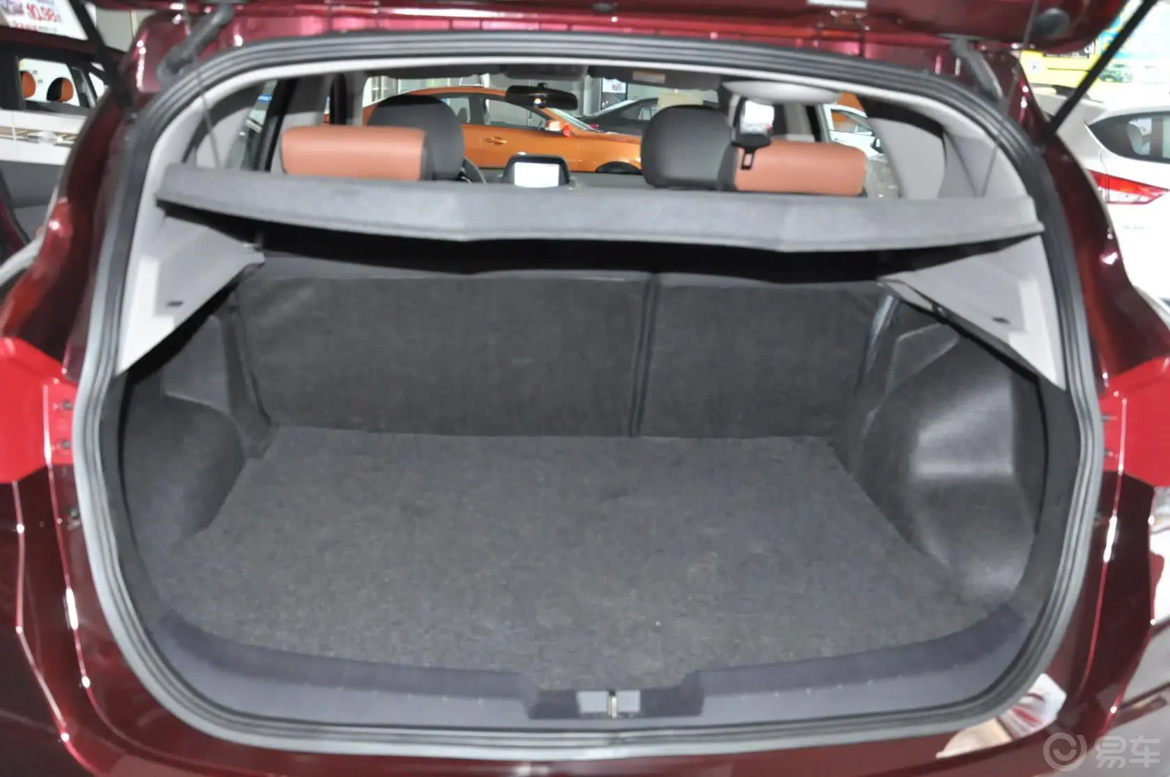 海马S51.5T CVT 豪华型运动版行李箱空间