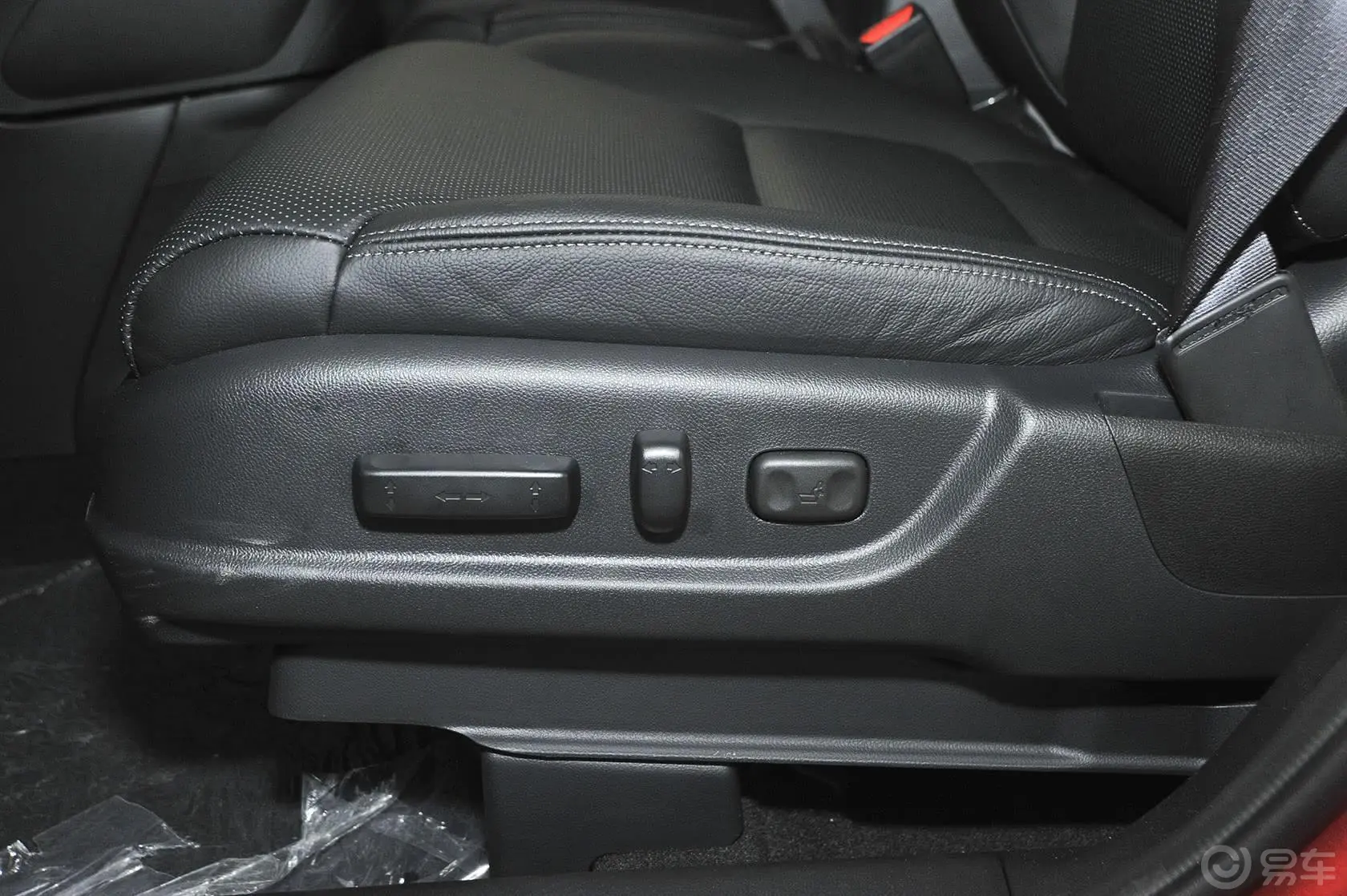 本田CR-V2.4L 四驱 豪华版座椅调节键