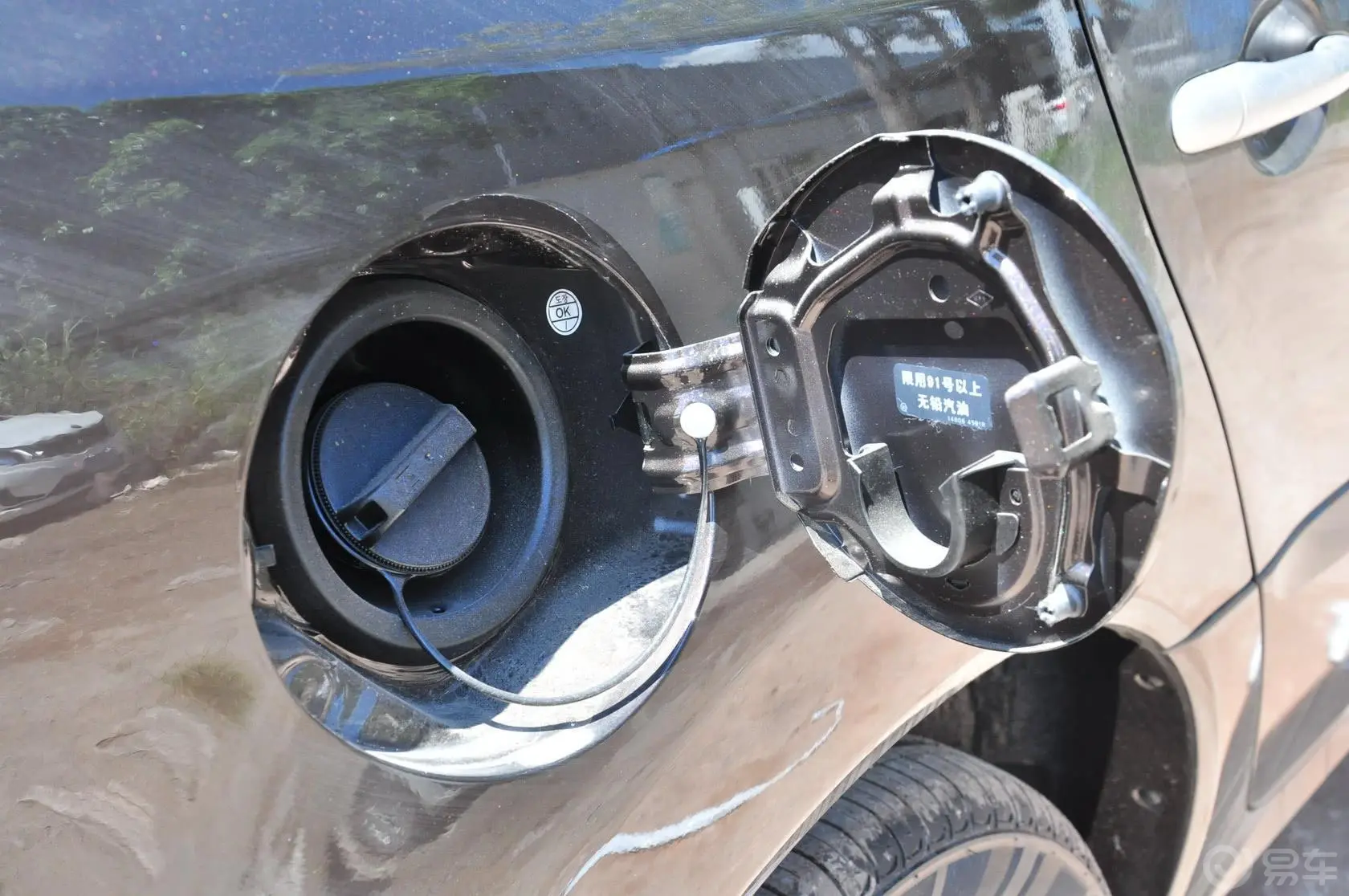 科雷傲(进口)2.0L 两驱 标准版油箱盖