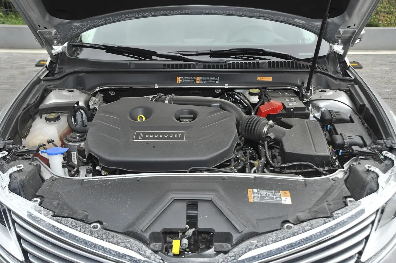 林肯MKZ2.0T 尊耀版发动机