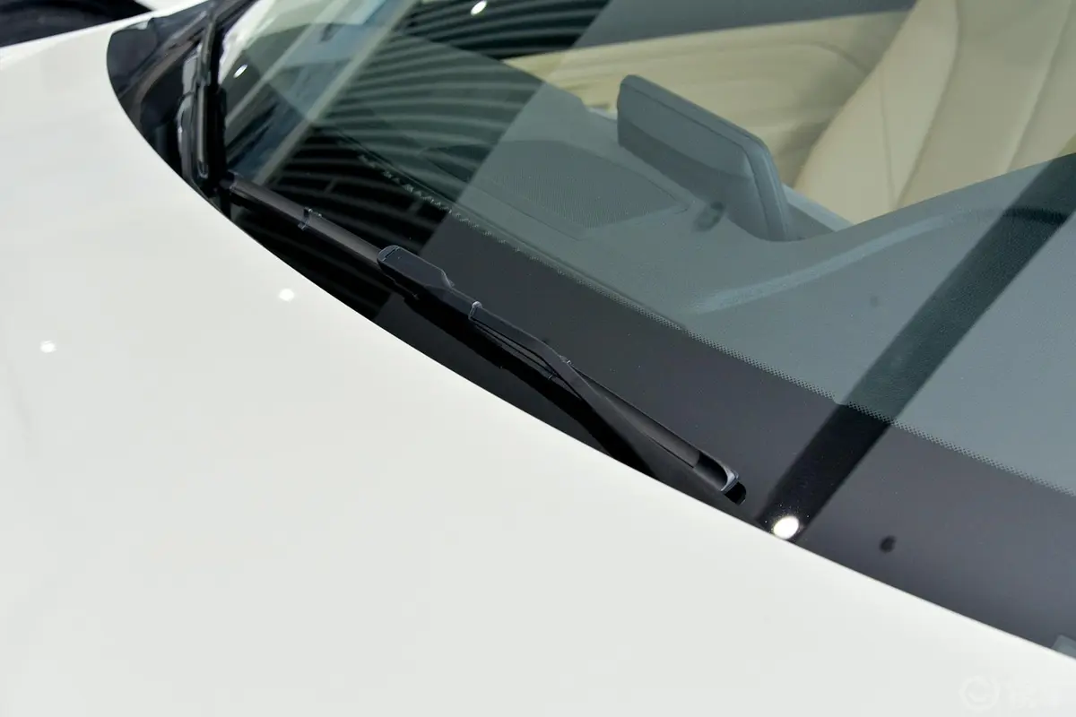 宝马4系双门轿跑车 420i 时尚型雨刷器（前）