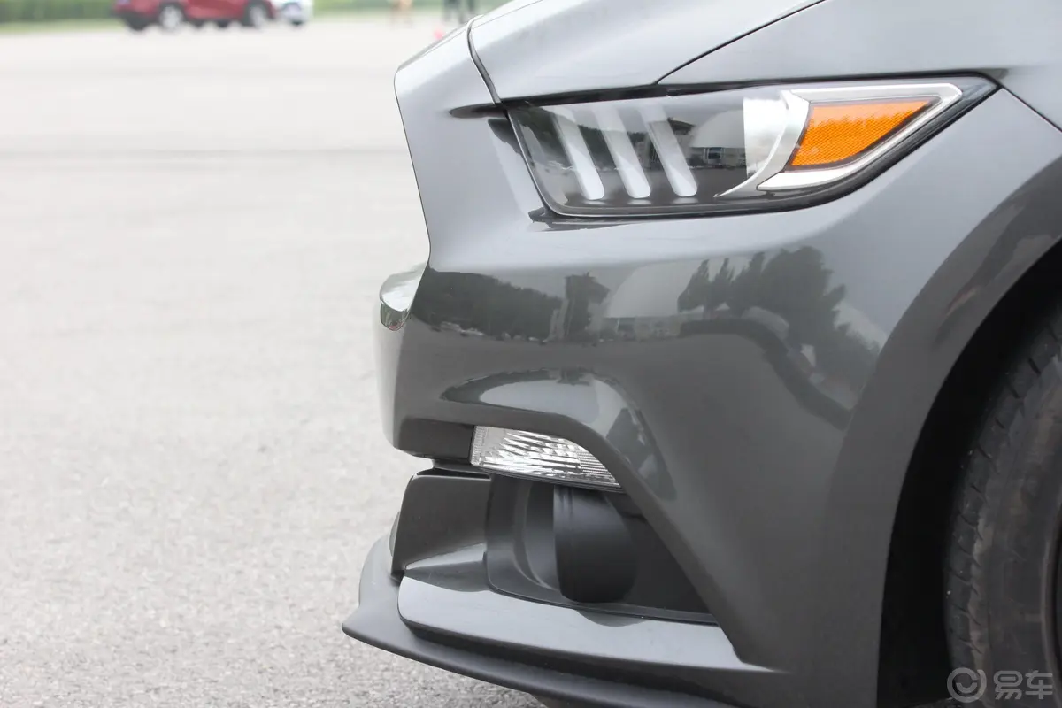 Mustang5.0L GT 手自一体 性能版外观