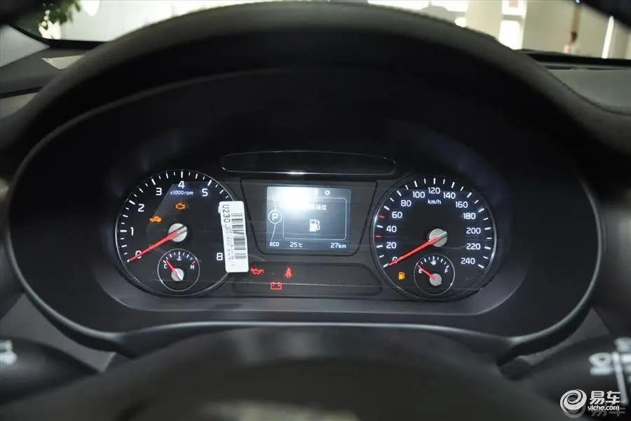 索兰托索兰托L 2.4GDI 汽油 2WD 运动版 五座 国IV仪表盘背光显示