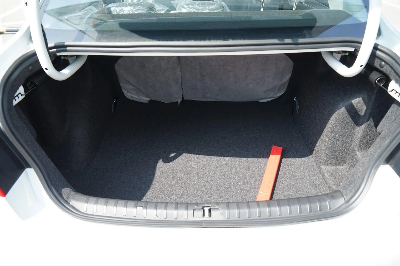 宝来质惠版 1.6L 自动舒适型行李箱空间