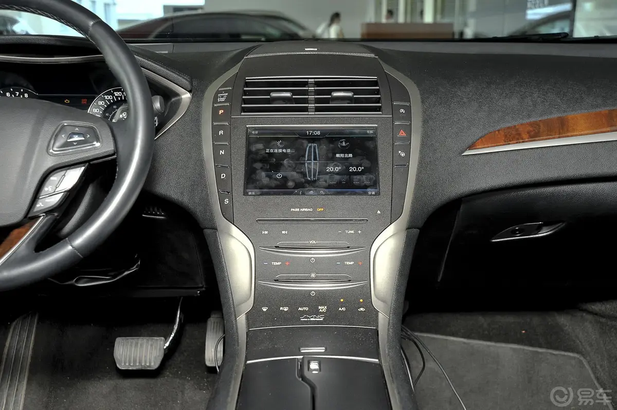林肯MKZ2.0T 尊耀版中控台整体