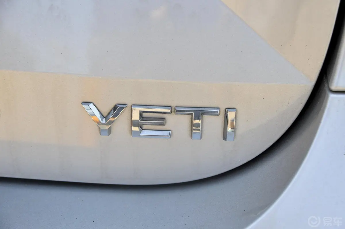 Yeti1.8TSI 双离合手自一体野驱版尾标