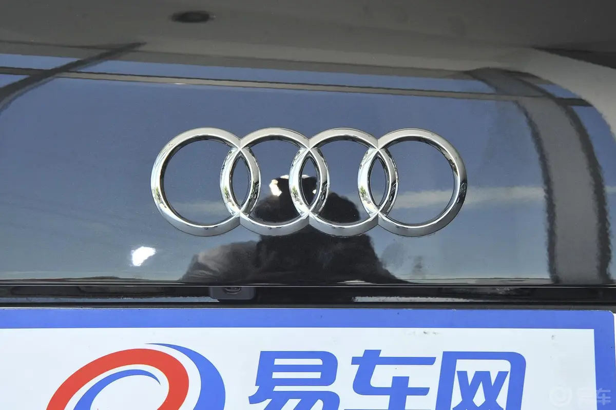 奥迪Q740 TFSI quattro 典藏版外观