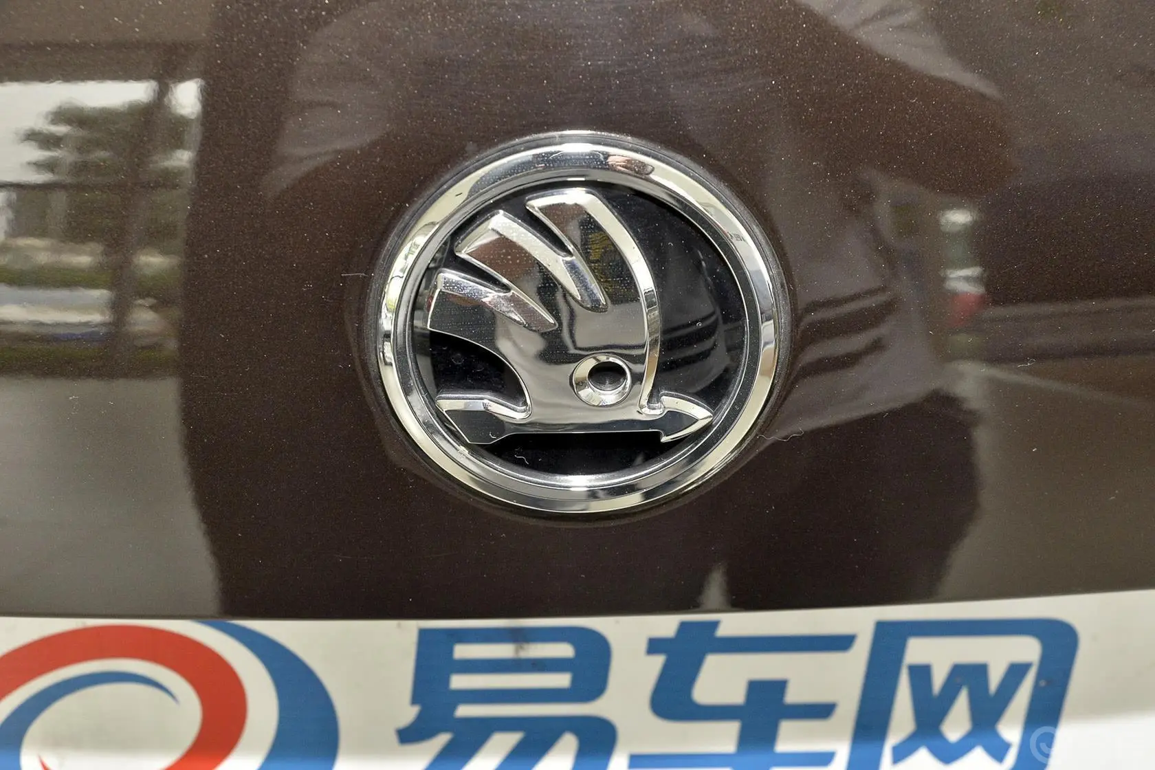 明锐1.6L 手动逸杰版外观