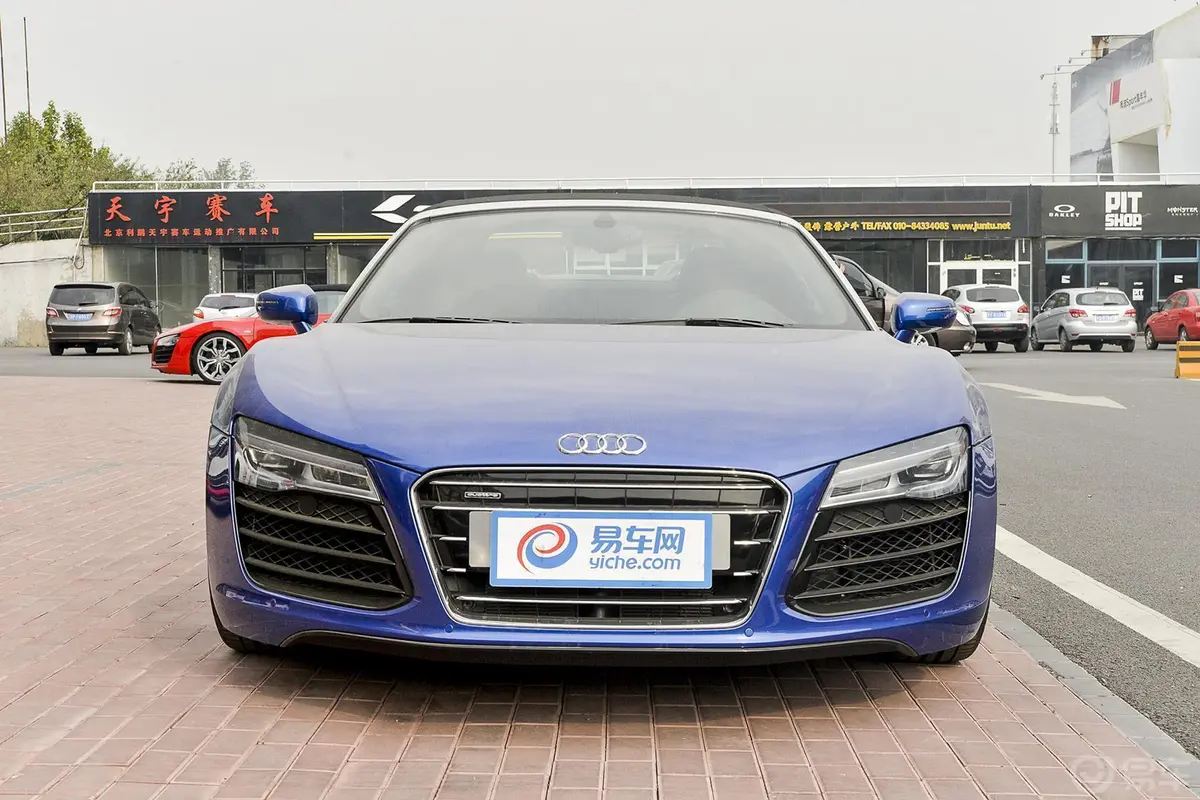 奥迪R8Spyder 5.2 FSI quattro外观