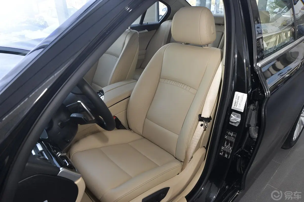 宝马5系(进口)535i xDrive M运动型驾驶员座椅