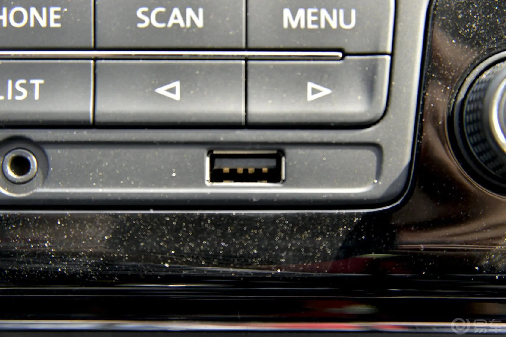 桑塔纳1.6L 自动 豪华版USB接口