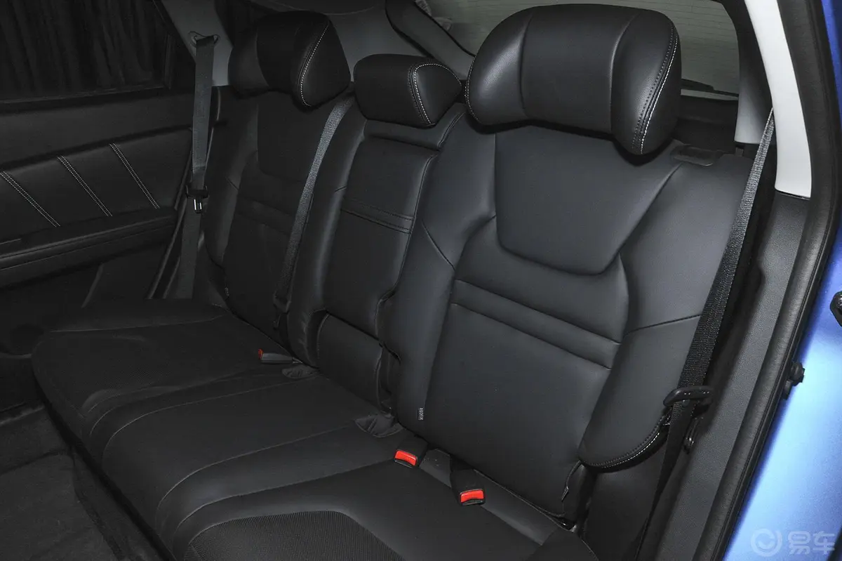 优6 SUV2.0T 智尊型后排座椅
