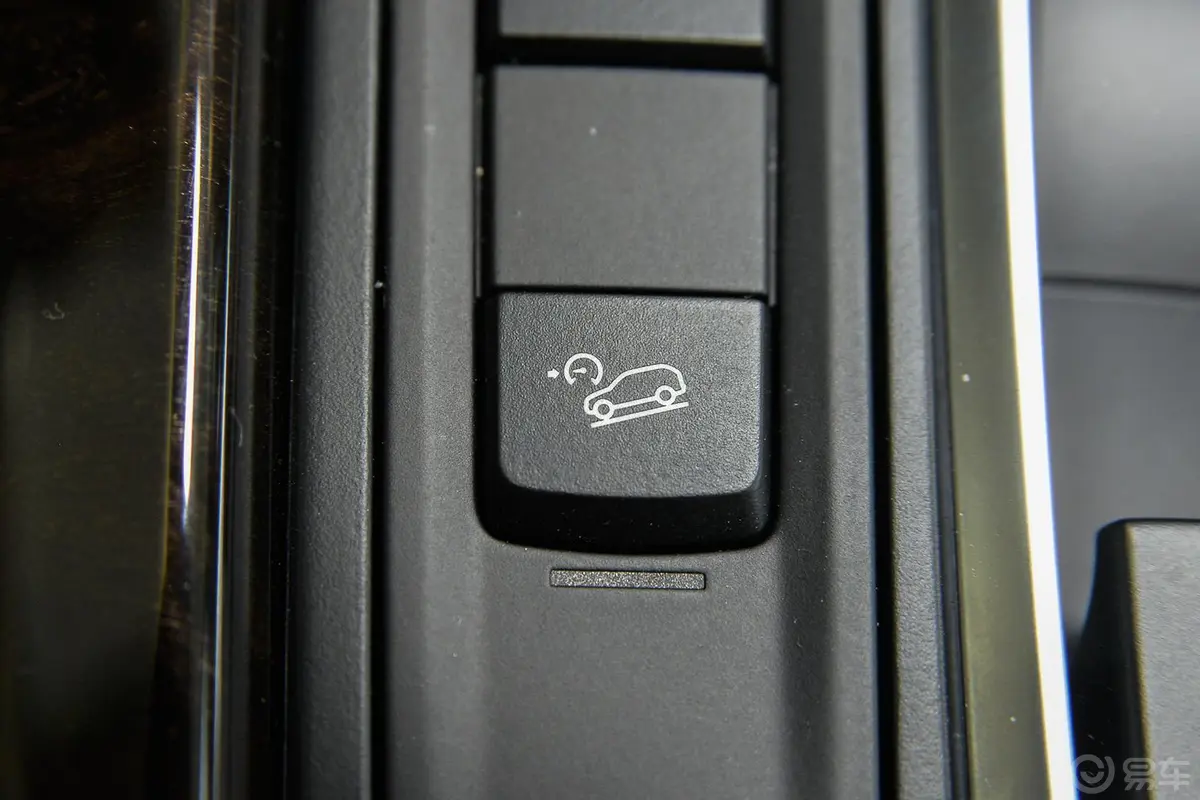 宝马X5(进口)xDrive35i 典雅型内饰