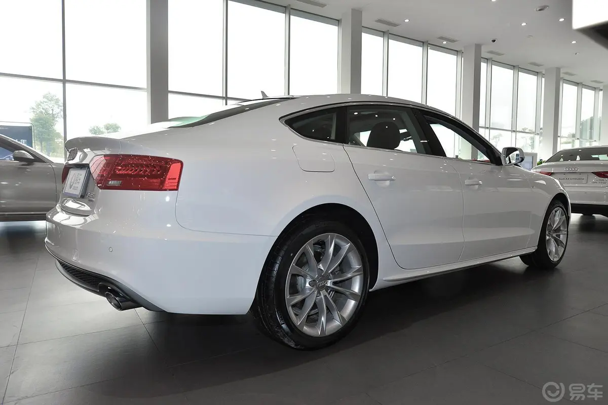 奥迪A5Sportback 45 TFSI quattro外观