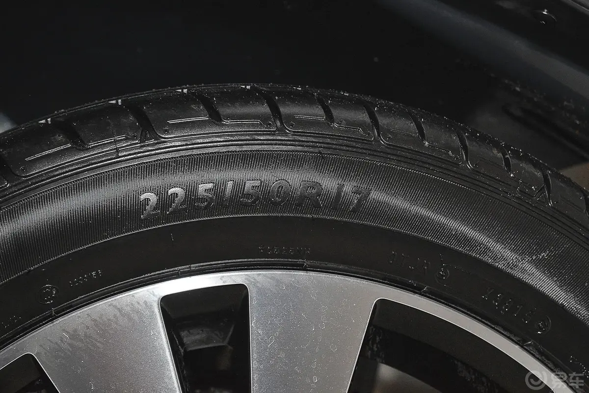 Yeti1.4TSI DSG尊行版轮胎规格