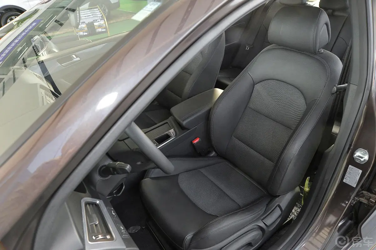 索纳塔1.6T 自动 GS 时尚型驾驶员座椅