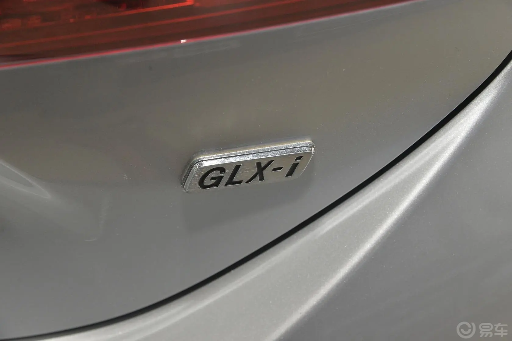 卡罗拉1.8L GLX-i CVT外观