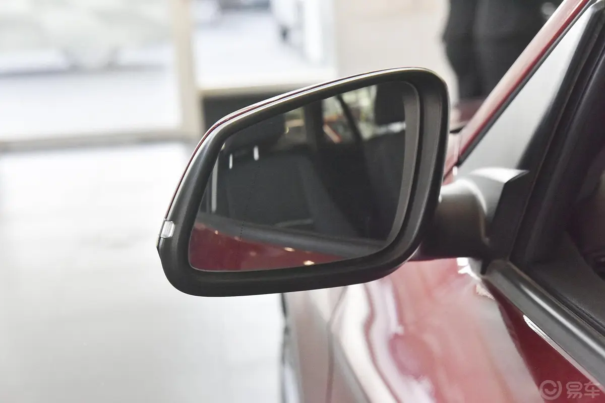 宝马X1sDrive18i X设计套装后视镜镜面（后）