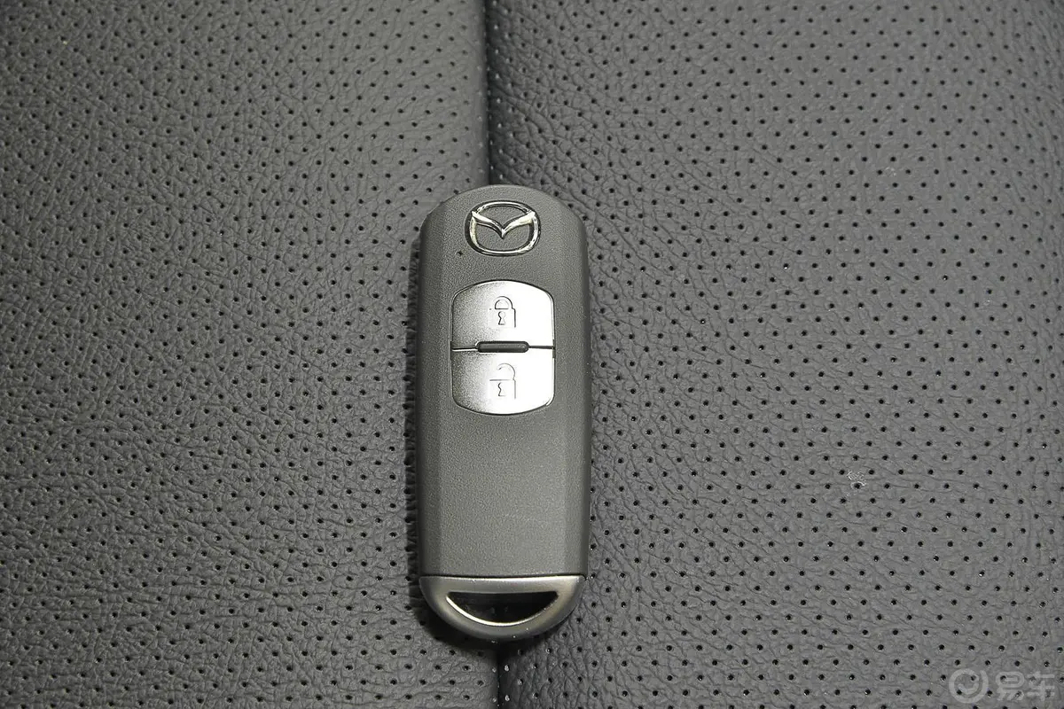 马自达CX-52.0L 手自一体 四驱 豪华版钥匙