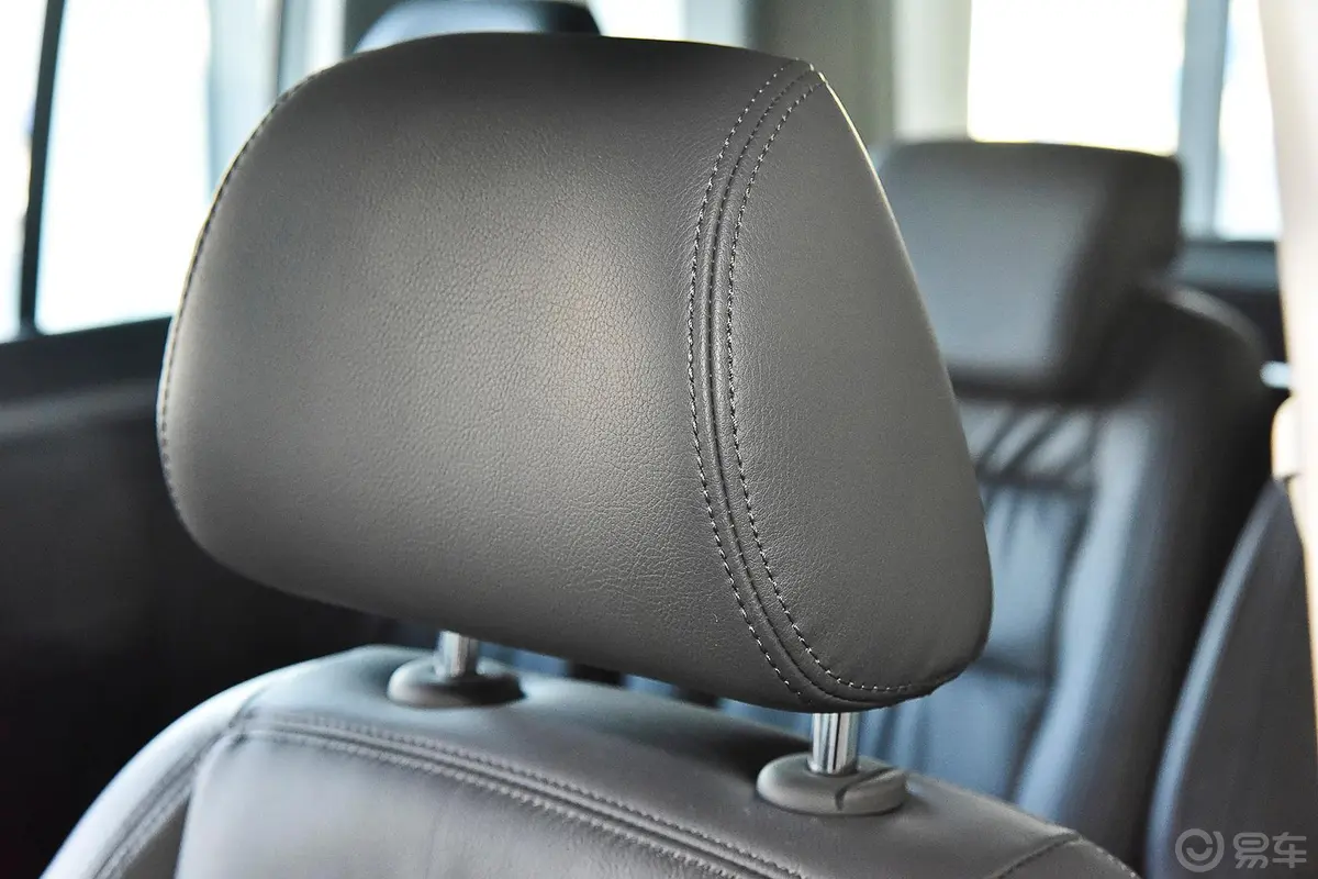 途安1.4TSI 自动 5座 舒适版驾驶员头枕