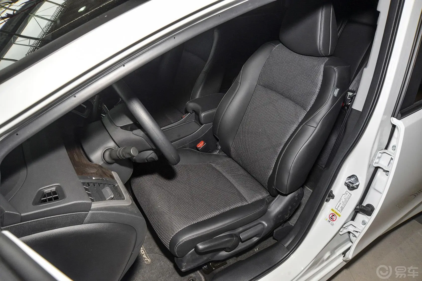 杰德1.8L 5AT 舒适型（五座）驾驶员座椅