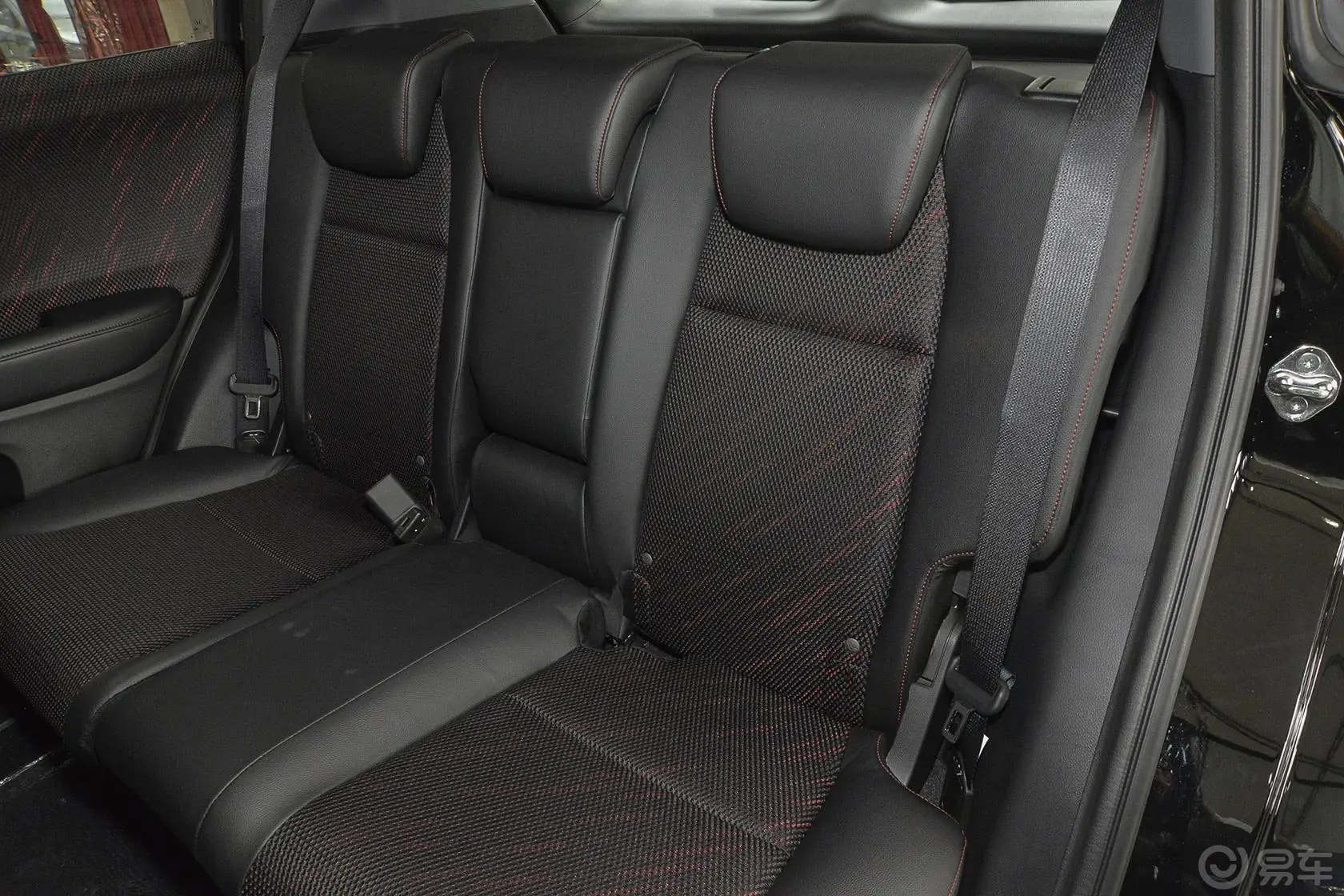 本田XR-V1.8L EXi CVT 舒适版行李厢开口范围