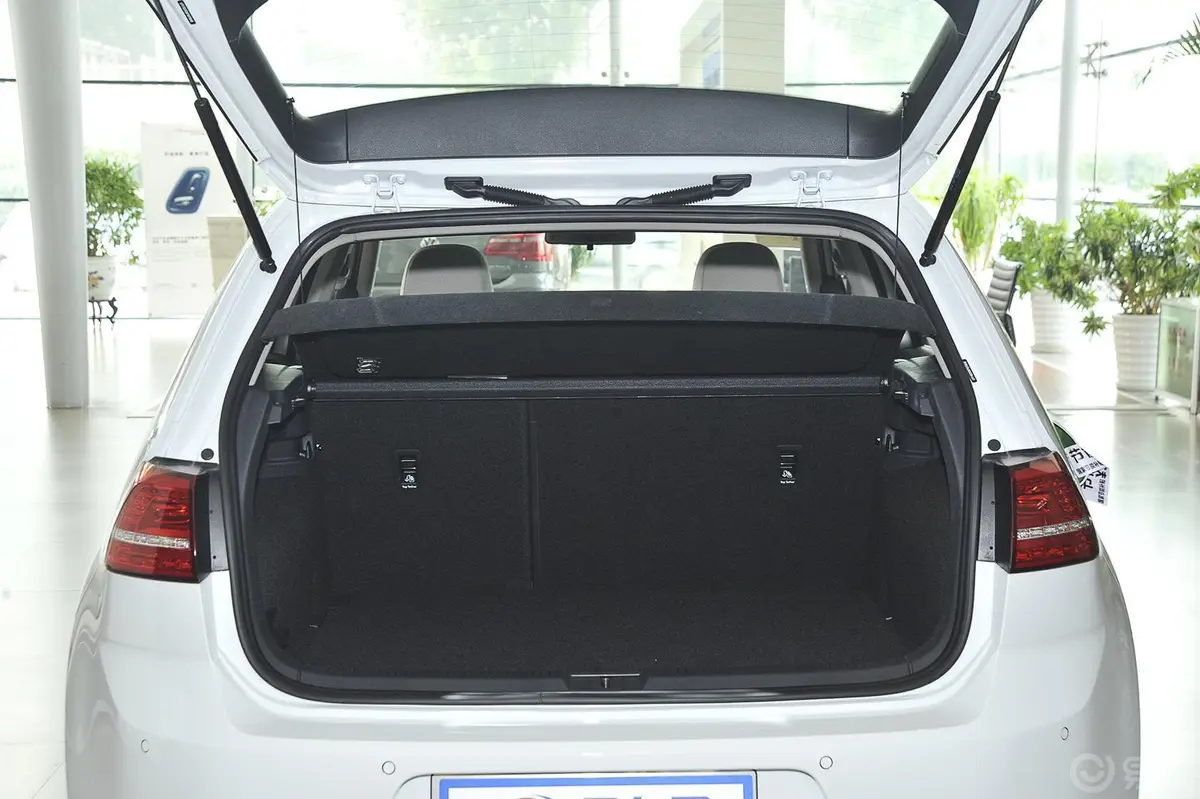 高尔夫1.2TSI 自动舒适型空间